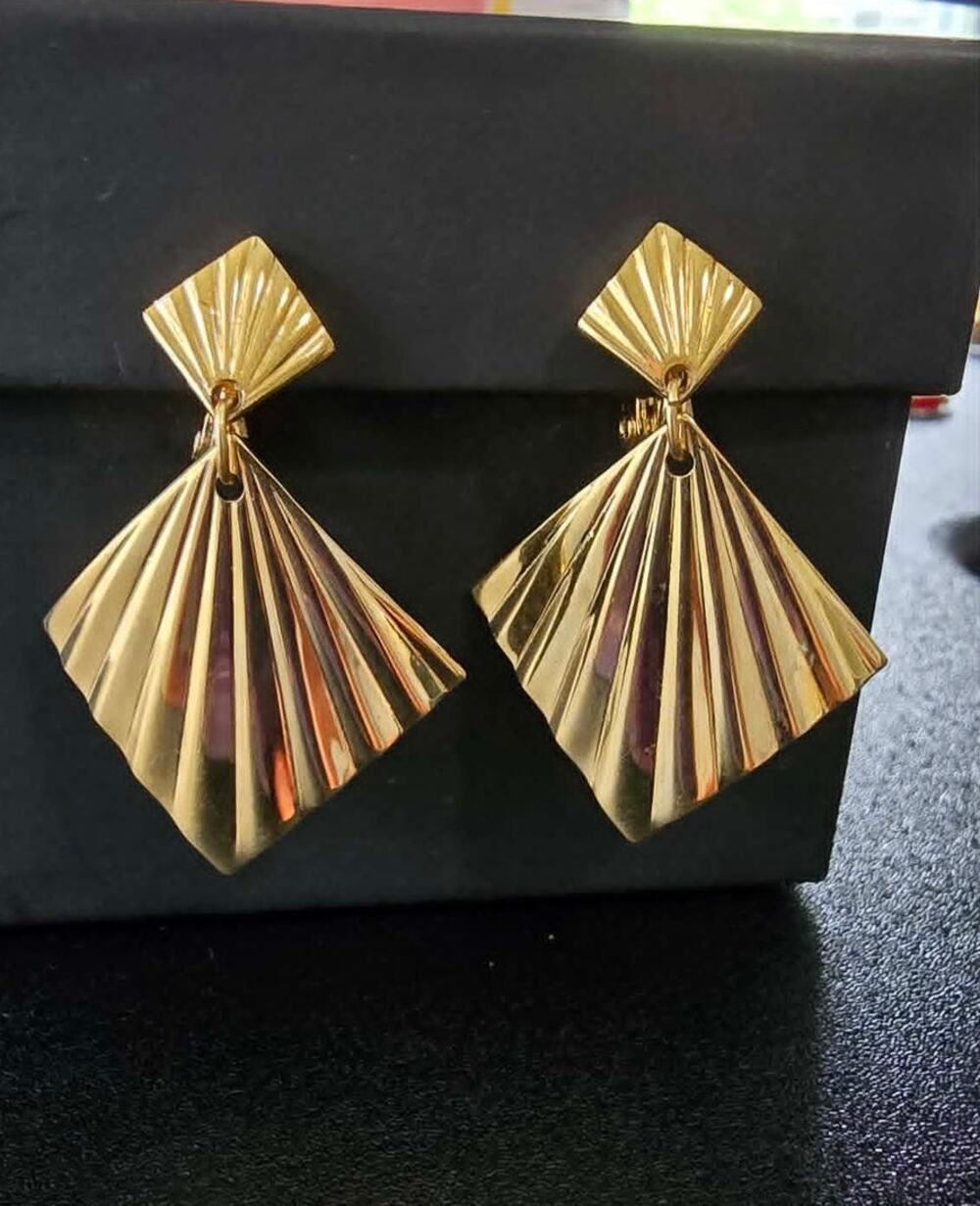 Vintage Monet gold tone pleated fan statement dangle earrings